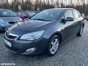 Używany Opel Astra 2012