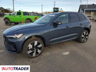 Volvo XC60 2.0 hybrydowy 2024r. (NAMPA)