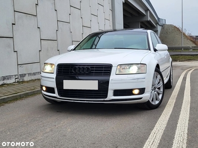 Audi A8 4.2 Quattro