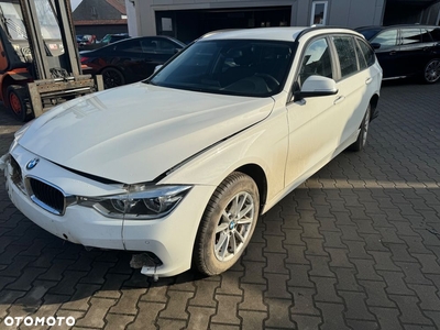 BMW Seria 3 318d Touring