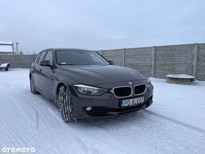 BMW Seria 3 318d