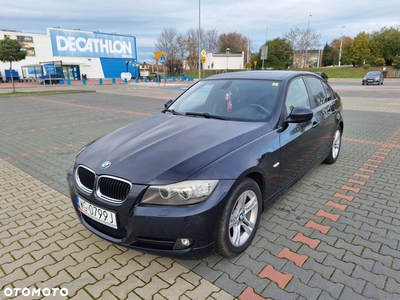 BMW Seria 3 318i