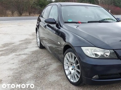 BMW Seria 3 318i