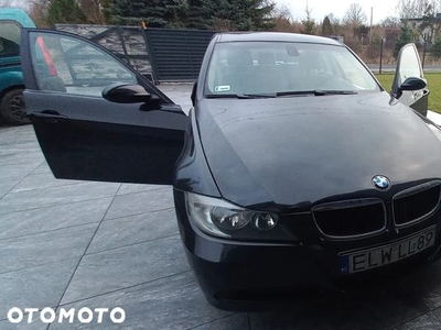 BMW Seria 3 318i