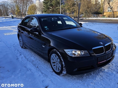 BMW Seria 3 318i