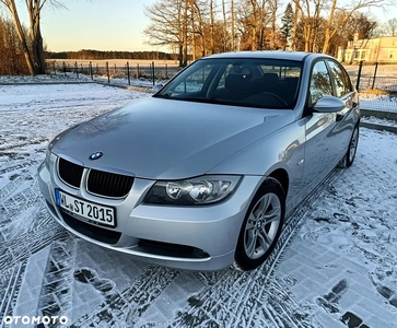 BMW Seria 3 318i