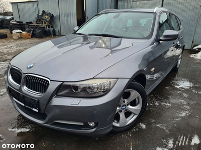 BMW Seria 3 320d Touring xDrive Luxury Line