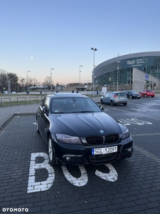 BMW Seria 3 320d xDrive DPF Edition Fleet Sport