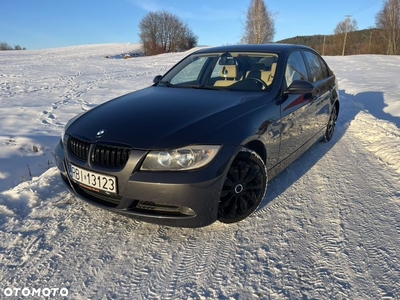 BMW Seria 3 320i