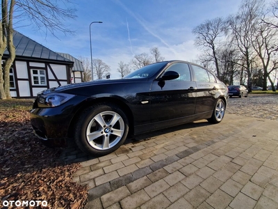 BMW Seria 3 320i