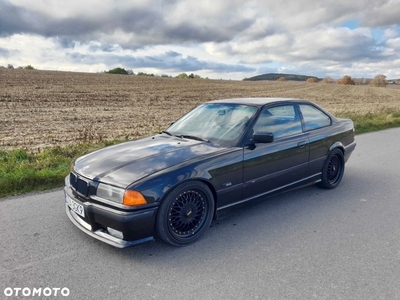 BMW Seria 3 328i