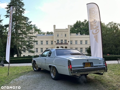 Cadillac Deville