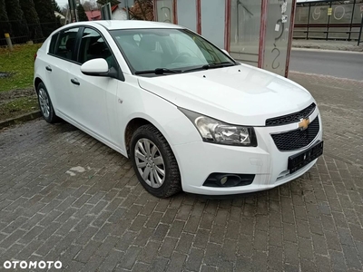 Chevrolet Cruze 1.6 LS