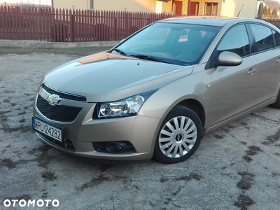 Chevrolet Cruze 1.6 LS