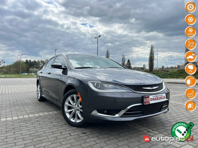 Chrysler 200