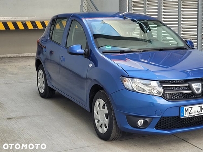 Dacia Sandero 1.2 16V 75 Laureate