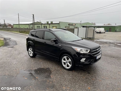 Ford Kuga 2.0 TDCi 4x4 ST-Line