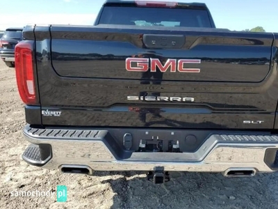 GMC Sierra