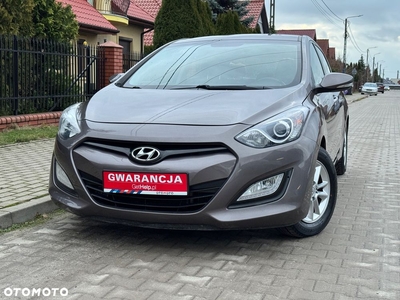 Hyundai I30 blue 1.6 CRDi Style