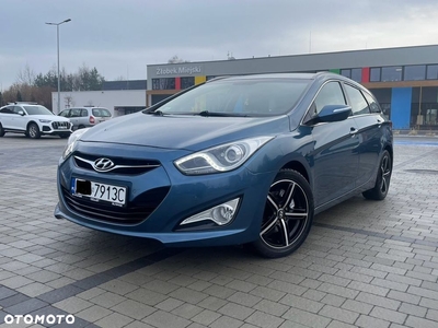 Hyundai i40 i40cw 1.7 CRDi blue Style