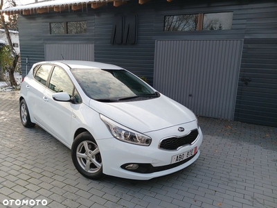 Kia Ceed 1.4 CVVT Attract