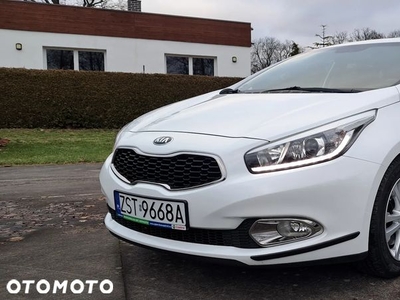 Kia Ceed 1.6 GDI Dream-Team Edition