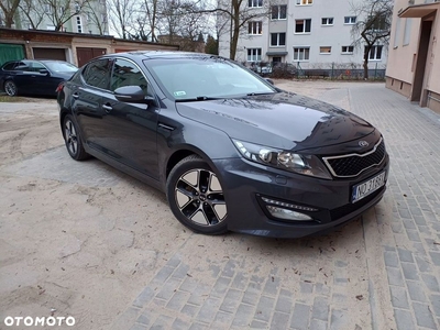 Kia Optima 2.0 Hybrid L