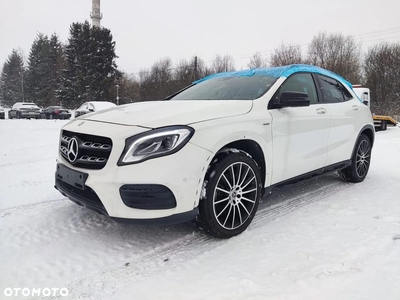 Mercedes-Benz GLA 220 d 7G-DCT Style