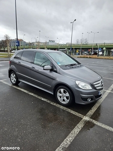 Mercedes-Benz Klasa B 170 NGT BlueEFFICIENCY Autotronic