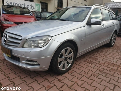 Mercedes-Benz Klasa C 180 T CGI Automatik BlueEFFICIENCY SPORT EDITION