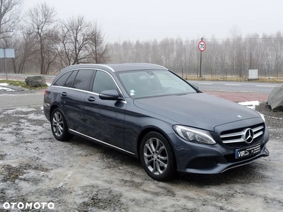 Mercedes-Benz Klasa C 200 (BlueTEC) d T 7G-TRONIC Exclusive