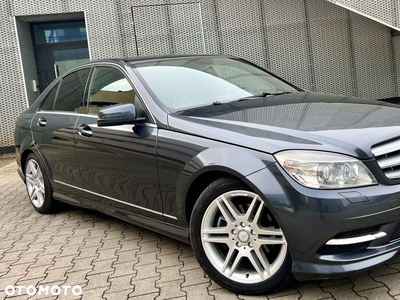 Mercedes-Benz Klasa C 200 CGI Automatik BlueEFFICIENCY Avantgarde