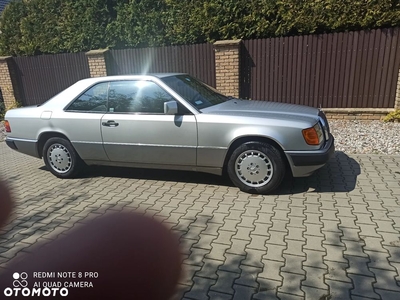 Mercedes-Benz W124 (1984-1993)