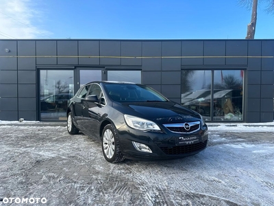 Opel Astra 1.4 Turbo Cosmo