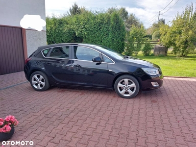 Opel Astra 1.7 CDTI DPF Cosmo