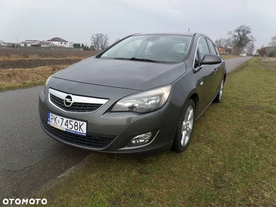 Opel Astra 1.7 CDTI DPF Cosmo