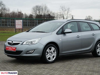 Opel Astra 2.0 diesel 160 KM 2011r. (Goczałkowice-Zdrój)
