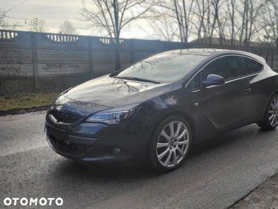 Opel Astra GTC 1.4 Turbo