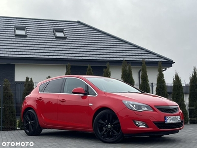 Opel Astra IV 1.6 T Cosmo