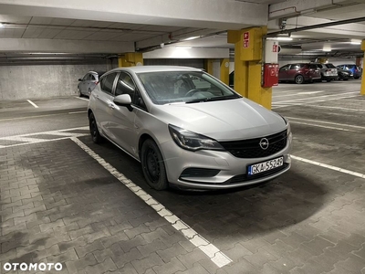 Opel Astra V 1.6 CDTI Essentia