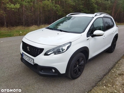 Peugeot 2008 1.2 Pure Tech GPF Signature S&S