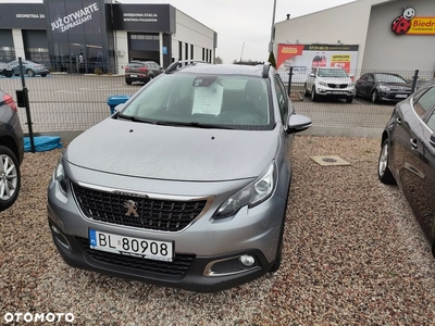 Peugeot 2008 1.2 Pure Tech Style S&S EAT6