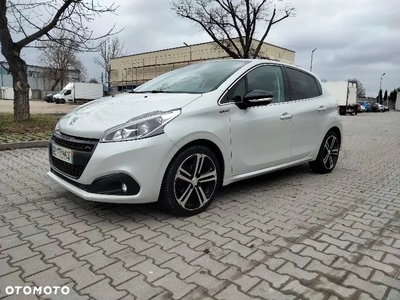 Peugeot 208 PureTech 110 Stop & Start Tech Edition