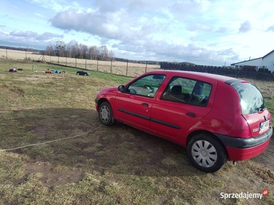 Renault Clio opłaty na rok