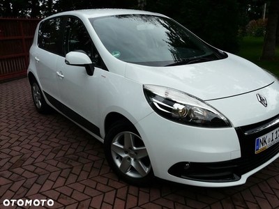 Renault Scenic 1.6 16V 110 TomTom Edition