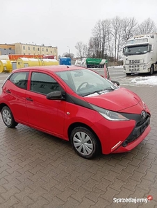 Sprzedam Toyotę Aygo 2015 rok silnik 1.0 benzyna