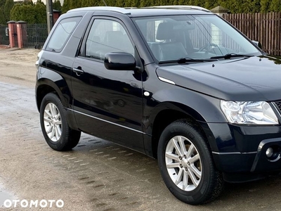 Suzuki Grand Vitara 1.6 De luxe