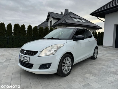 Suzuki Swift 1.2 BlackWhite