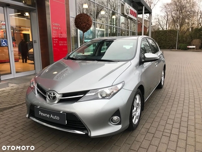 Toyota Auris 1.33 VVT-i Premium
