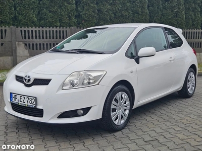 Toyota Auris 1.6 VVT-i Sol